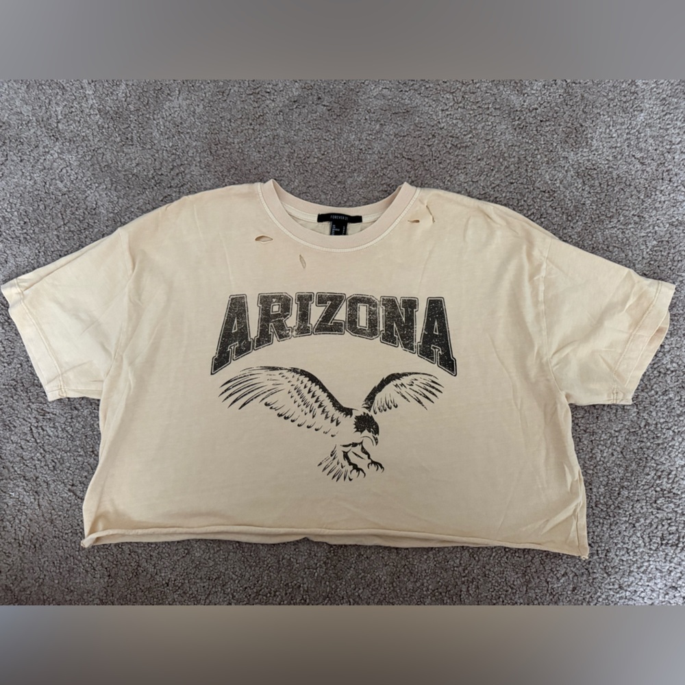 Forever 21 Beige Graphic Tee